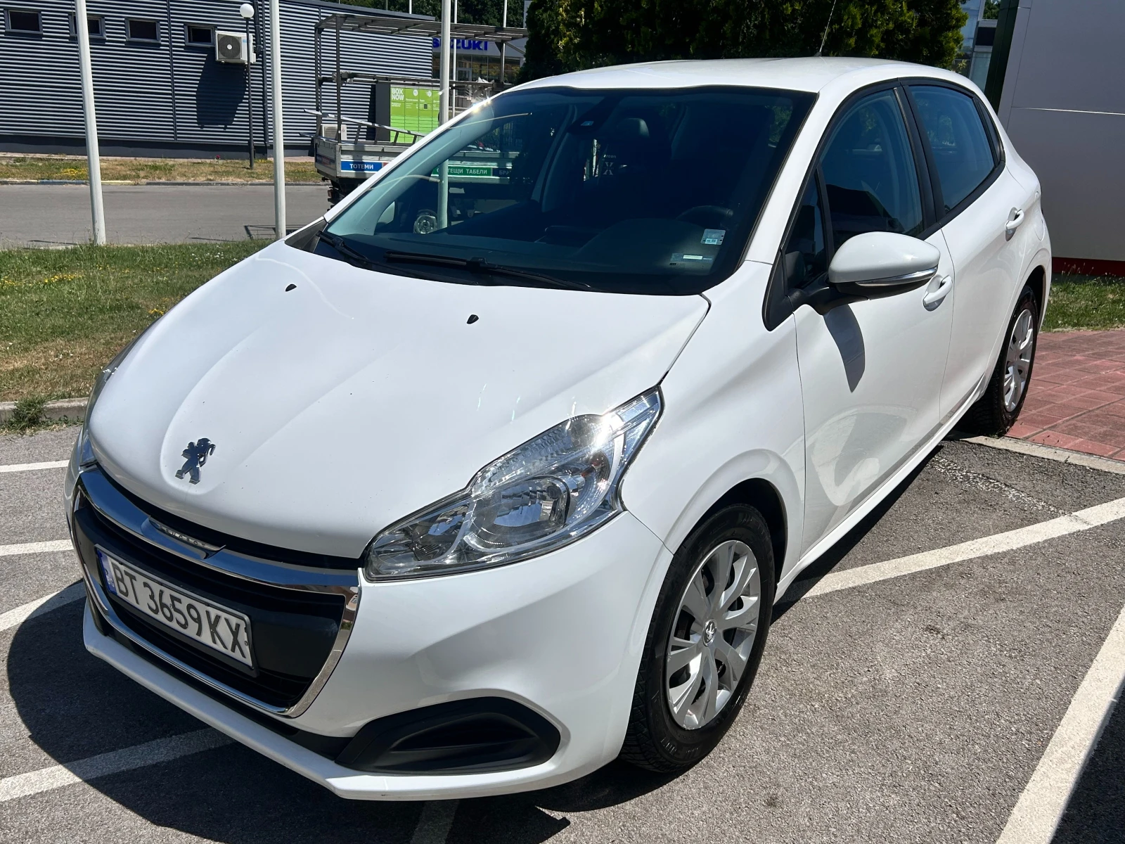 Peugeot 208  - изображение 6