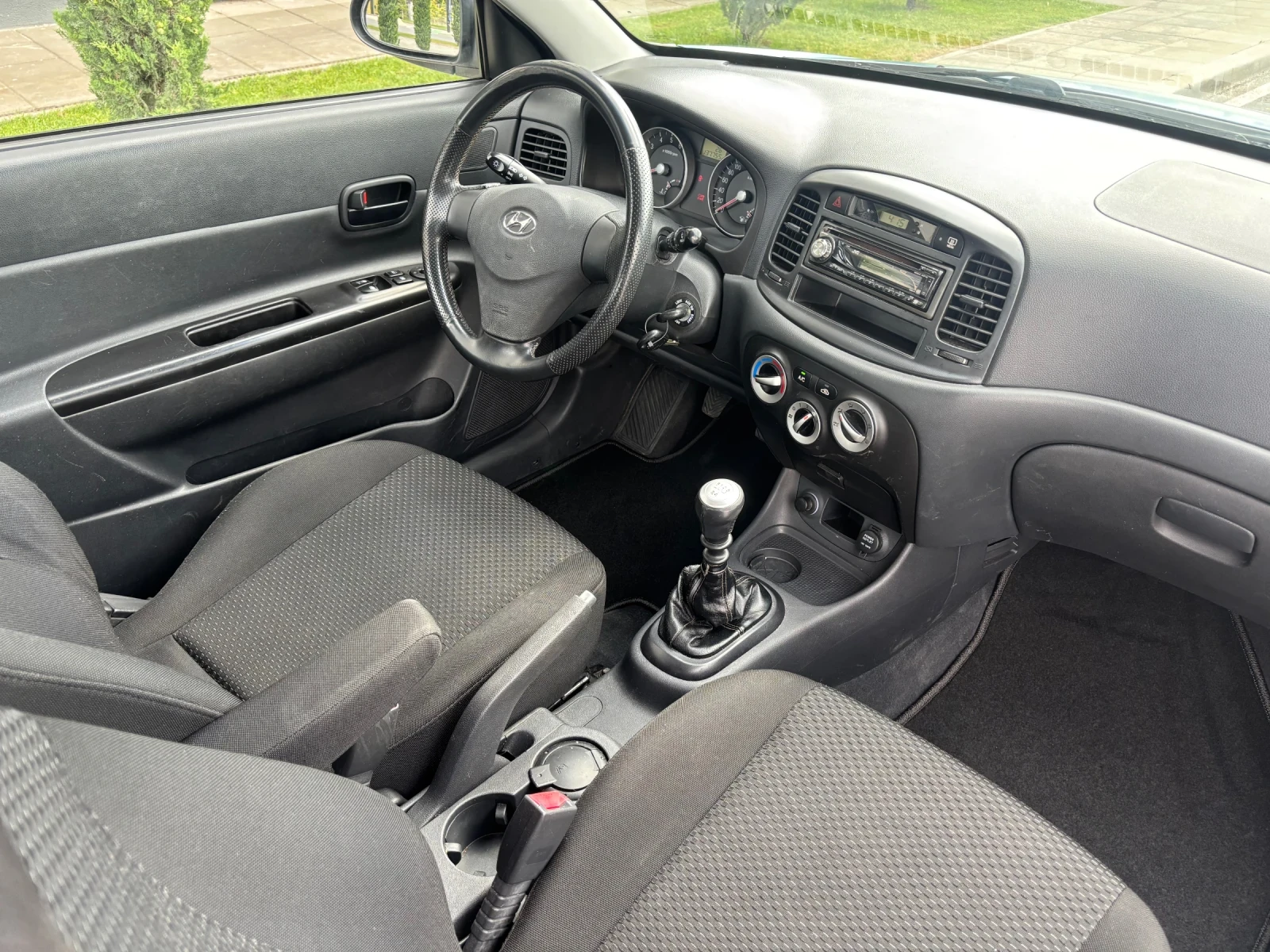 Hyundai Accent 1.4i 97 к.с. - изображение 6