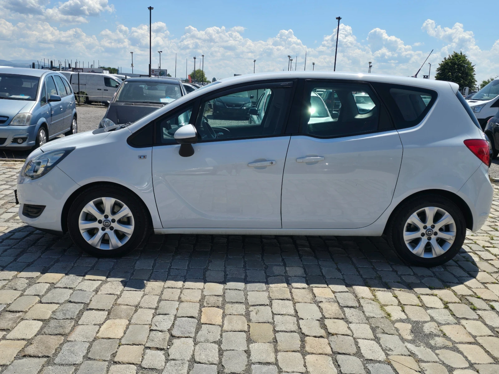 Opel Meriva 1.7CDTI АВТОМАТИК ИТАЛИЯ Реални Километри НовиГуми - изображение 4