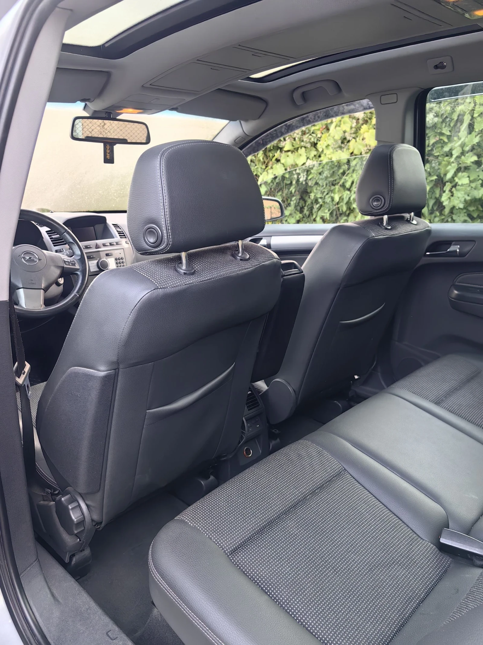 Opel Zafira 2.0T | Mobile.bg   12