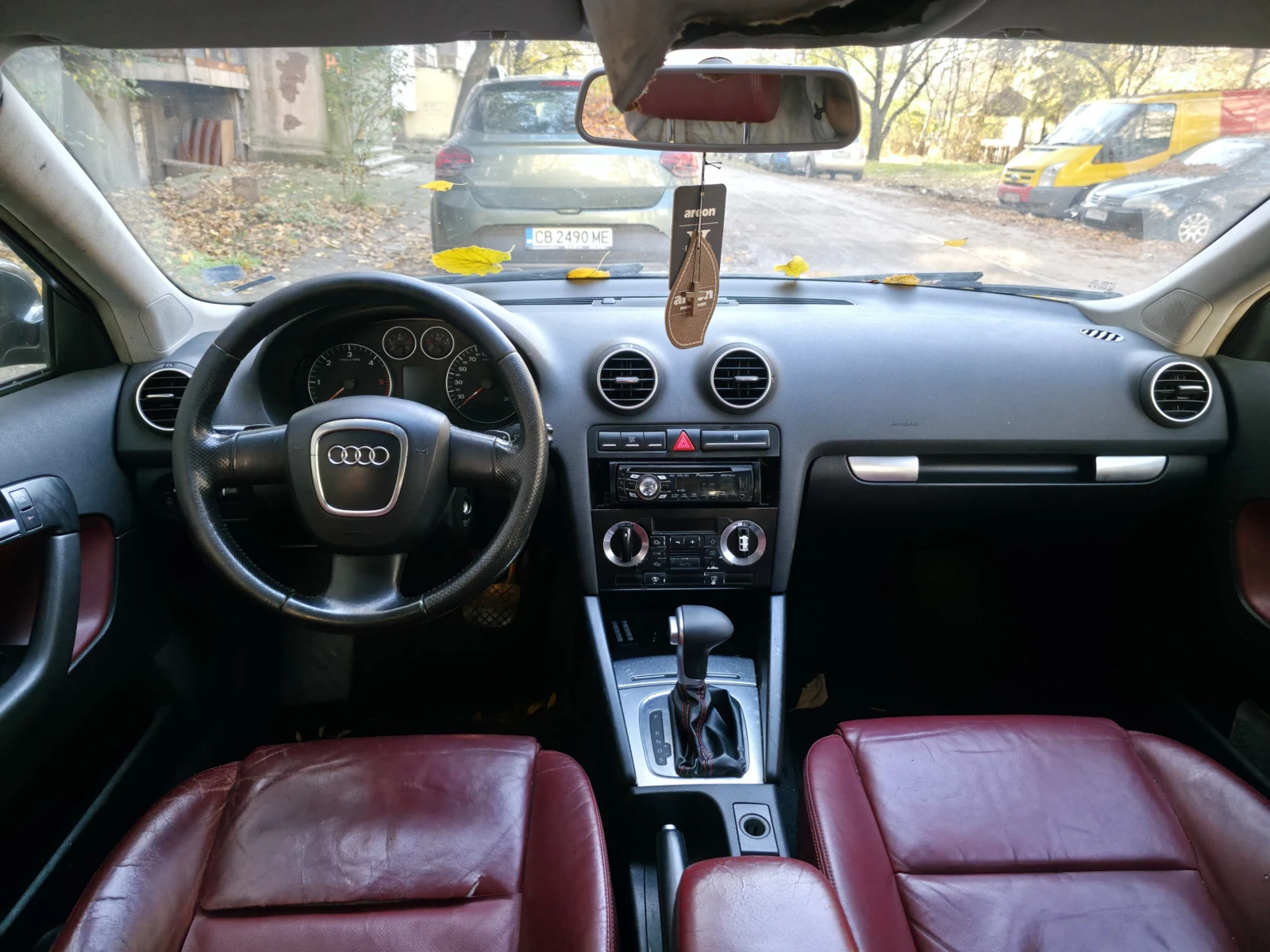 Audi A3 Sportback 2.0 TDI 16V DSG - изображение 9