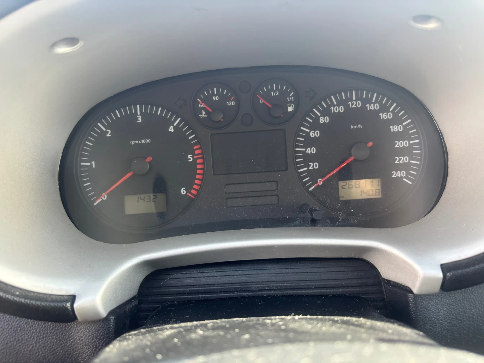 Seat Toledo 1.9 tdi - изображение 9