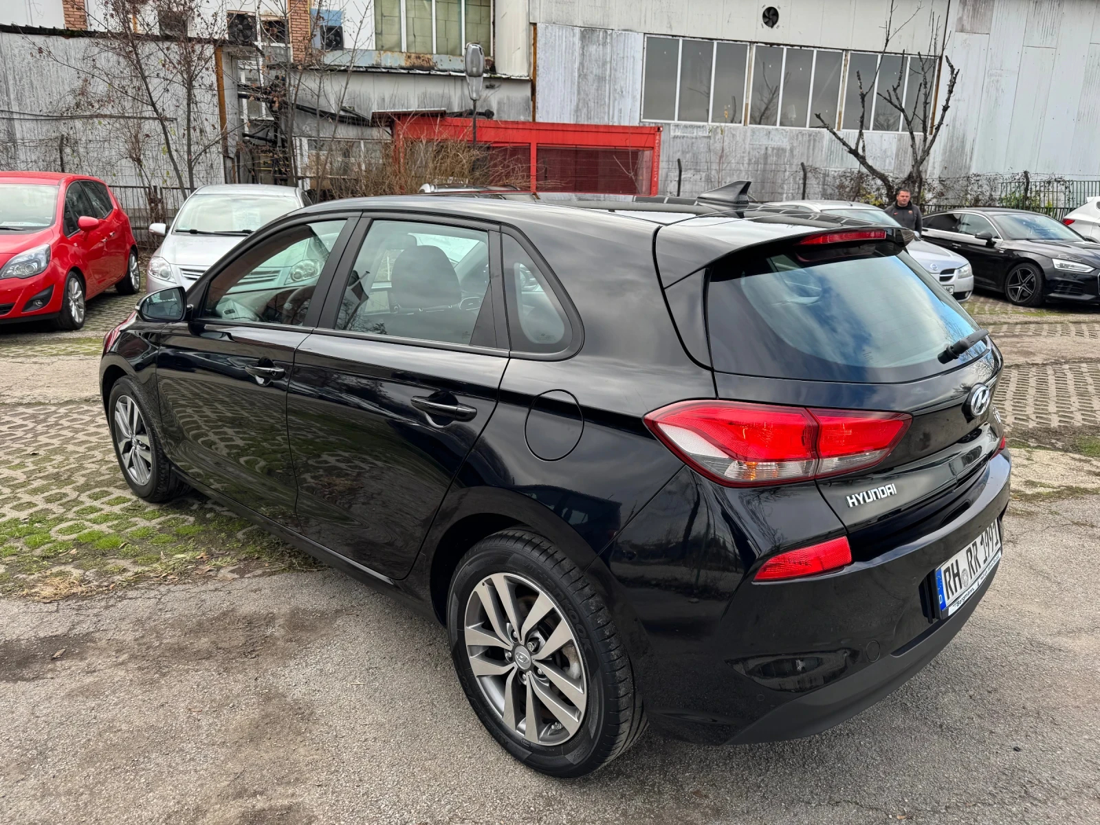 Hyundai I30 1.4 TURBO/SPORT - изображение 7