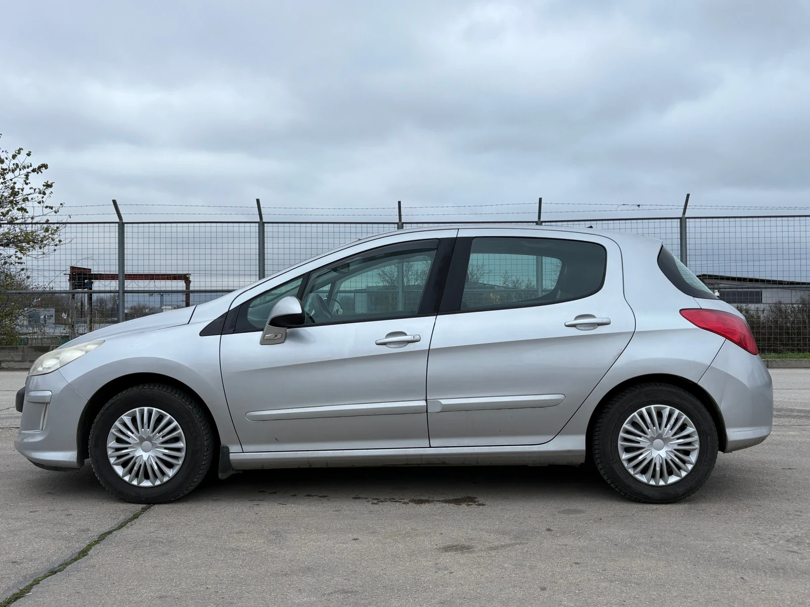 Peugeot 308  - изображение 4