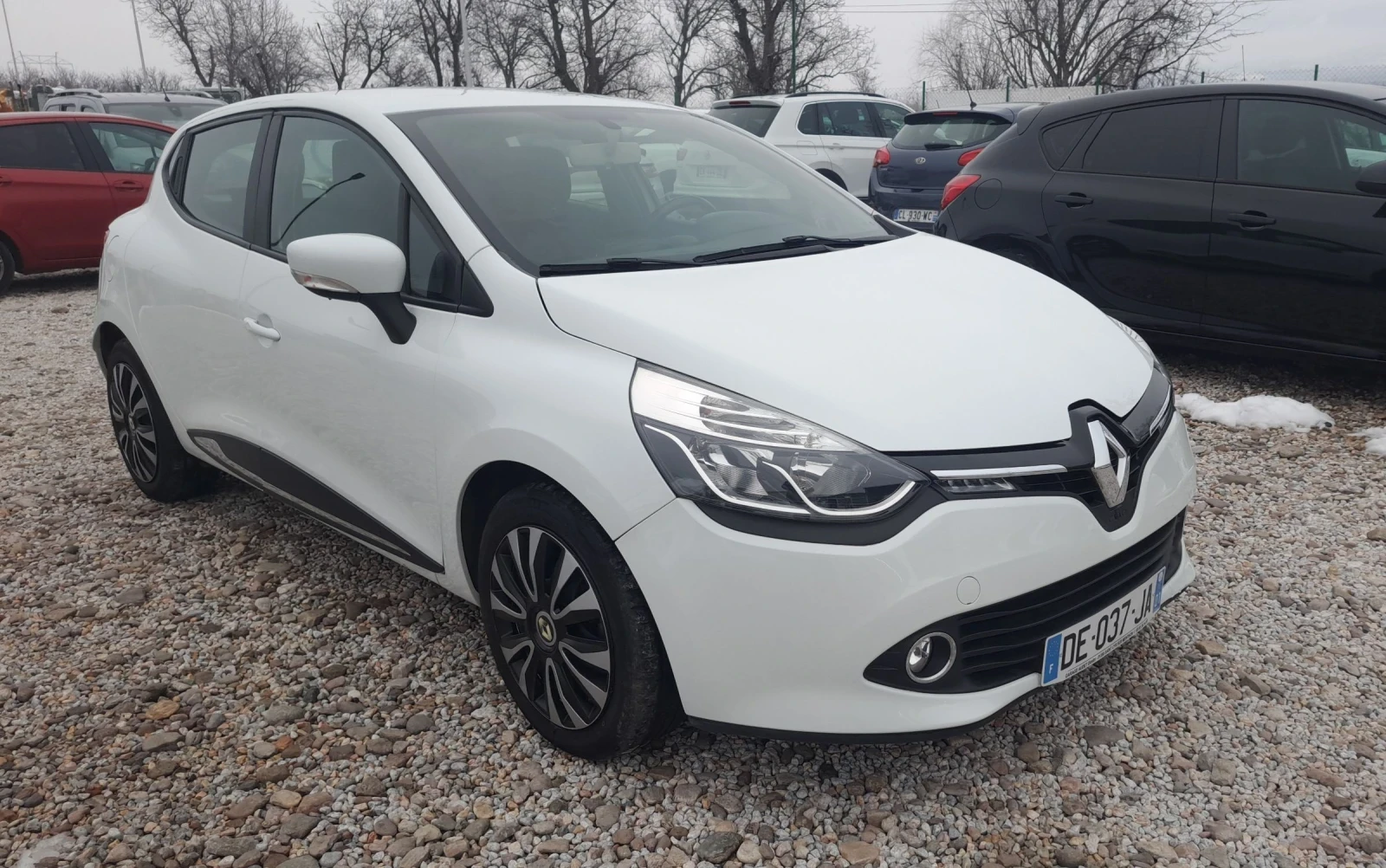 Renault Clio 1.2 i - изображение 8