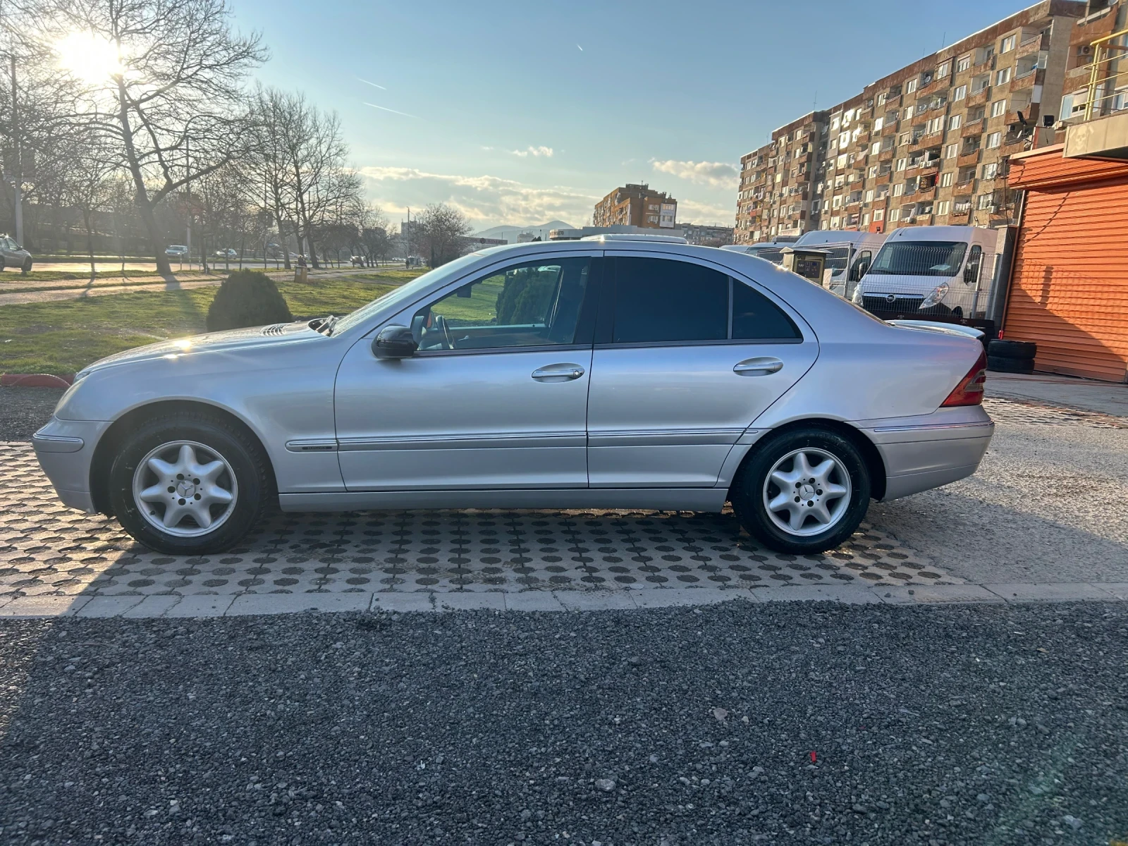 Mercedes-Benz C 220 | Mobile.bg � ����������� 3
