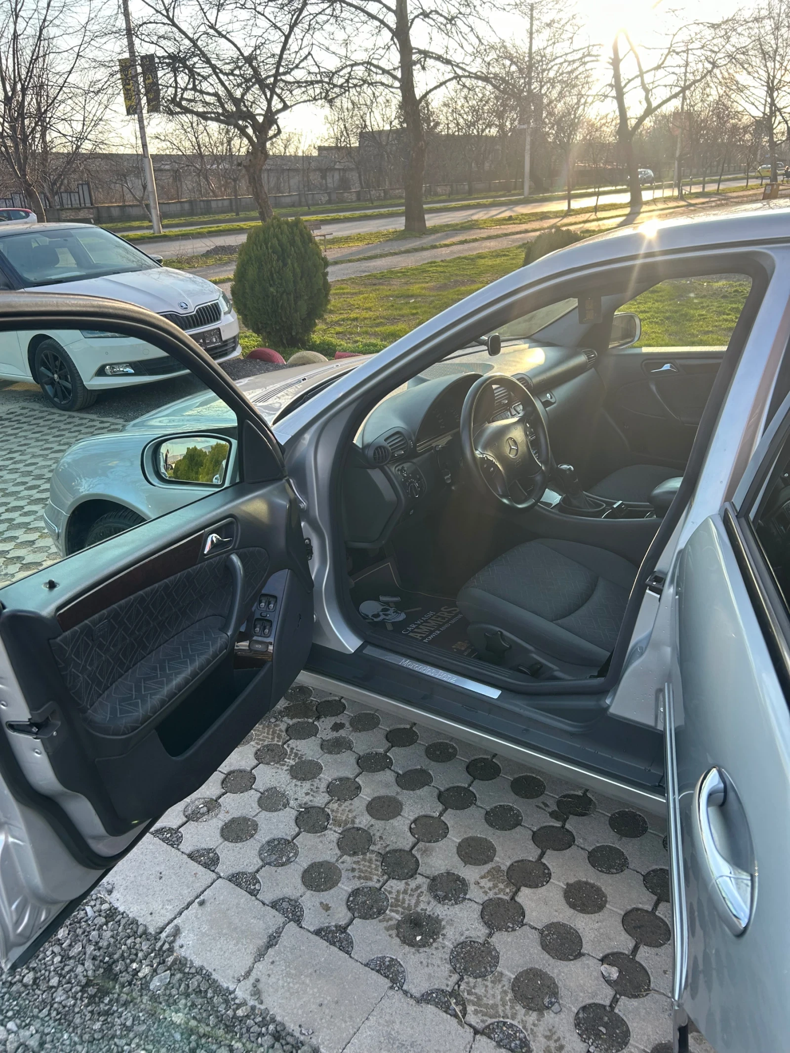 Mercedes-Benz C 220 | Mobile.bg � ����������� 5