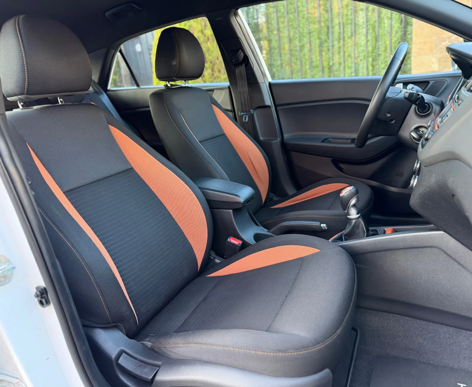 Hyundai I20 Active 1.0 TGDI Внос Швейцария, снимка 13 - Автомобили и джипове - 53786709