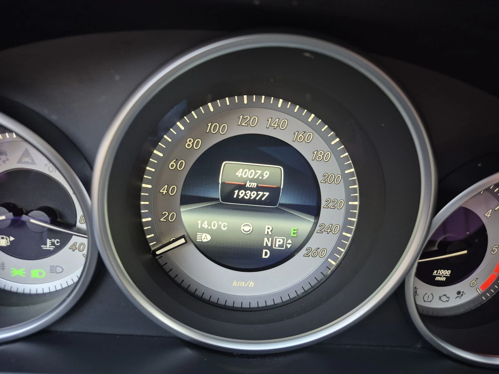 Mercedes-Benz E 350 4 MATIC | Mobile.bg � ����������� 9