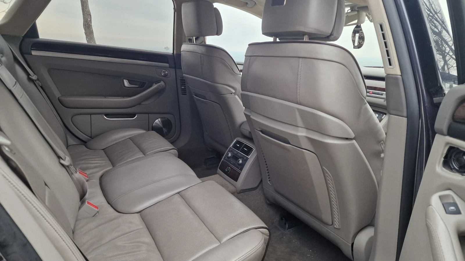 Audi A8 | Mobile.bg � ����������� 10