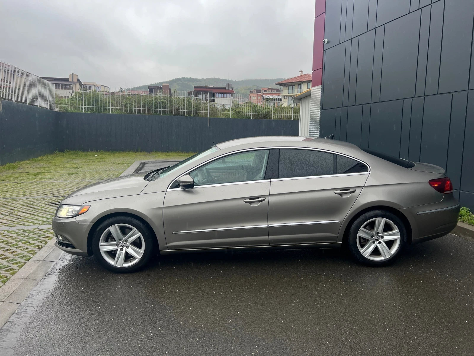 VW CC Sport , снимка 2 - Автомобили и джипове - 54269810