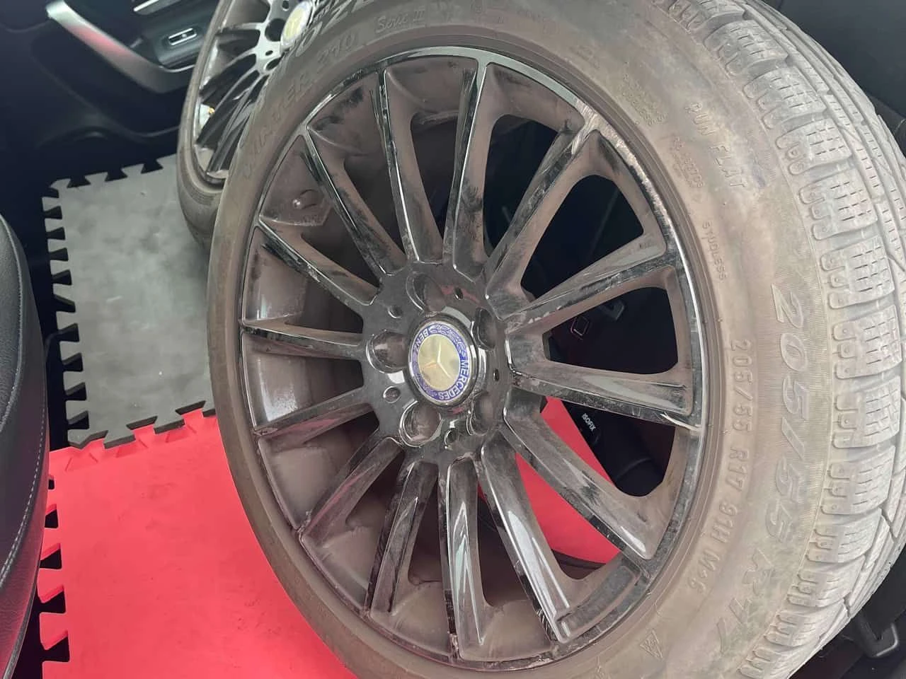 Mercedes-Benz A 250 2 ЧИФТА ГУМИ С ДЖАНТИ , снимка 11 - Автомобили и джипове - 54539882