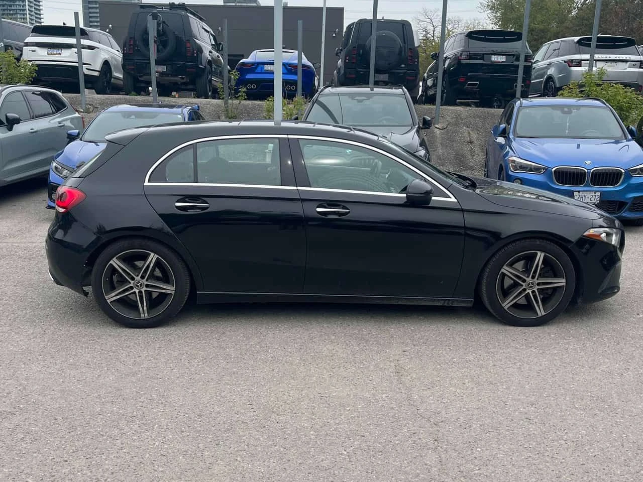 Mercedes-Benz A 250 2 ЧИФТА ГУМИ С ДЖАНТИ , снимка 16 - Автомобили и джипове - 54539882