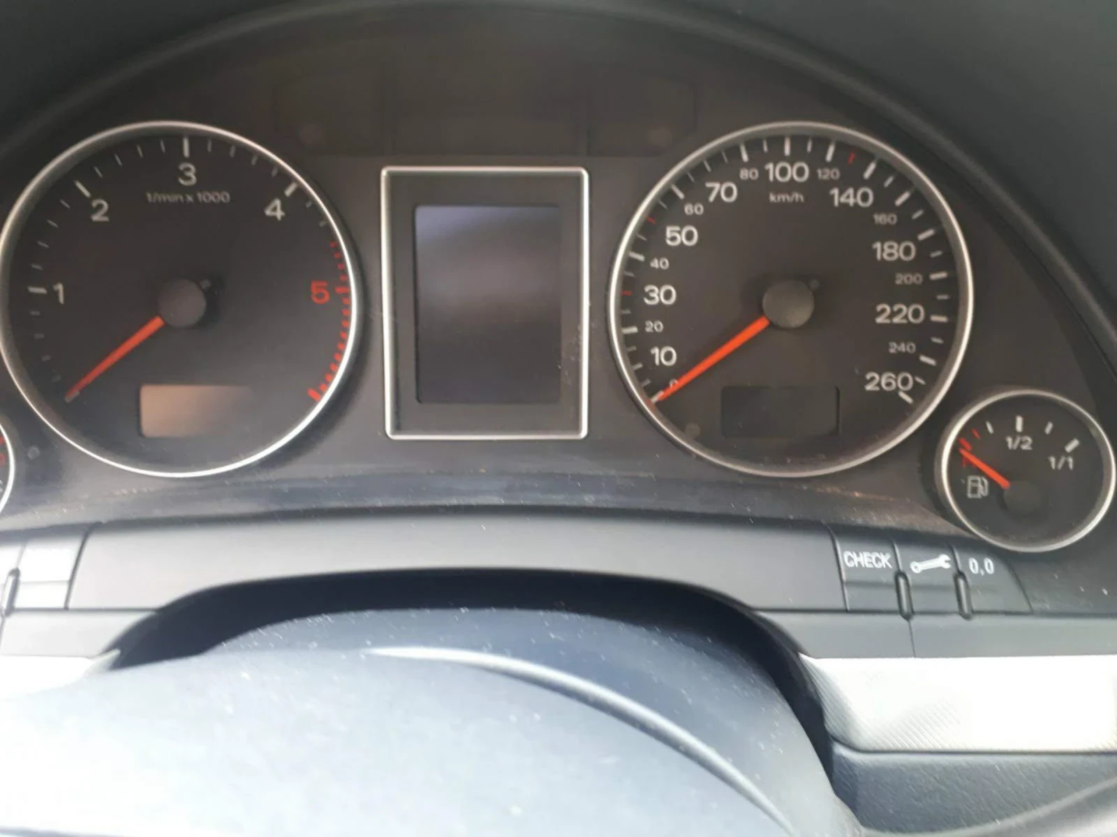 Audi A4 Avant , снимка 7 - Автомобили и джипове - 55187904