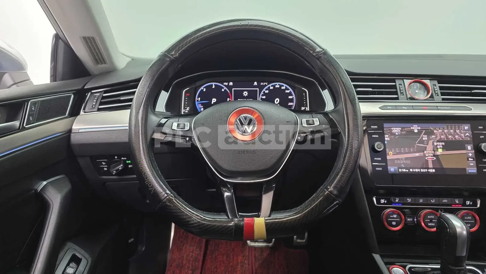 VW Arteon 2.0TDI PRESTIGE /PANORAMA/360CAM/FULL | Mobile.bg � ����������� 13