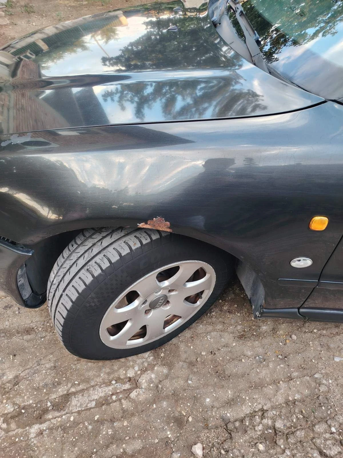 Audi A4 Комби , снимка 3 - Автомобили и джипове - 55621145