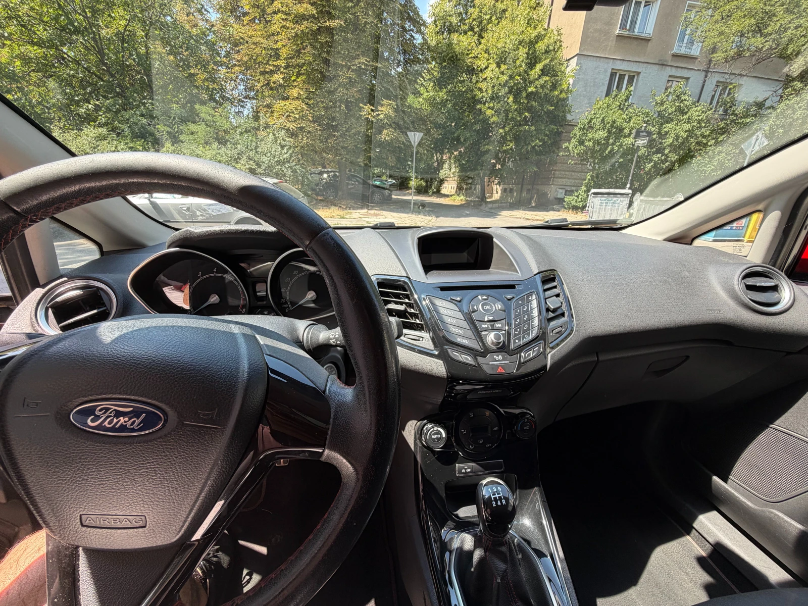 Ford Fiesta Black Edition, снимка 8 - Автомобили и джипове - 55644279