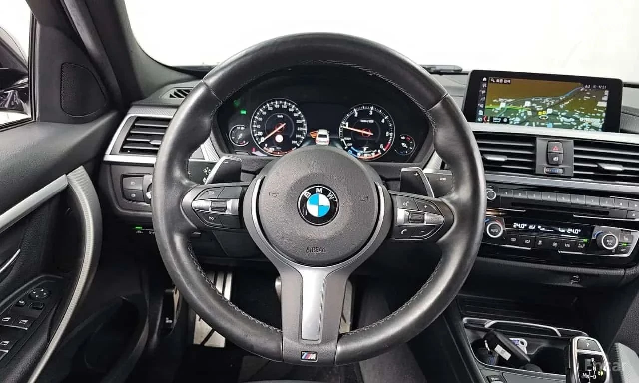 BMW 320, снимка 13 - Автомобили и джипове - 56685572