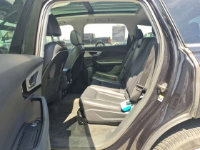 Audi Q7 * PROGRESSIV * ПАНО * ПОДГРЕВИ * KEYLESS * CARFAX, снимка 12