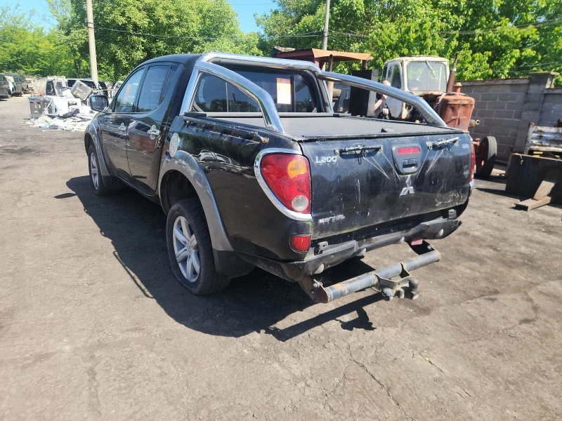 Mitsubishi L200 2.5d, снимка 5 - Автомобили и джипове - 45492332