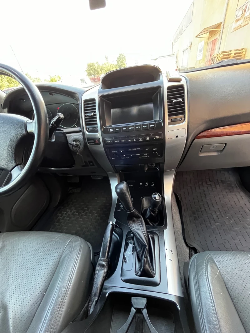 Toyota Land cruiser, снимка 5 - Автомобили и джипове - 46995702