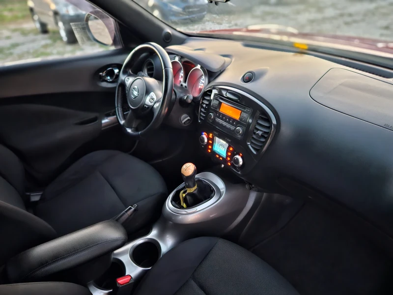 Nissan Juke 1.6/ACENTA/116К.С, снимка 13 - Автомобили и джипове - 47418959