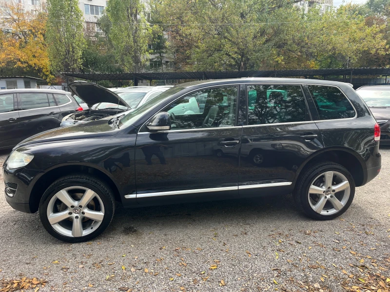 VW Touareg 3.0 TDI 239кс Automat High Line 4x4, снимка 4 - Автомобили и джипове - 47531597