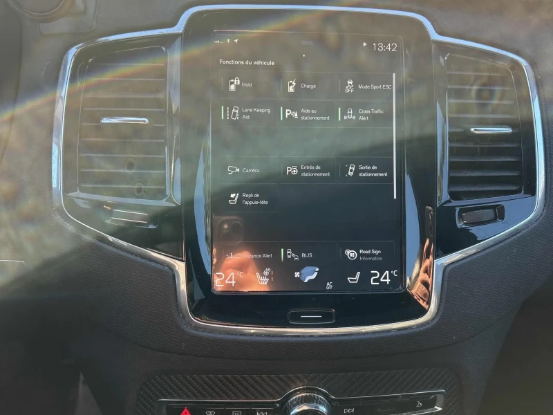 Volvo Xc90 T8 R-DESIGN/PANO/KAMEPA/ПОДГРЕВ/ОБДУХВАНЕ, снимка 10 - Автомобили и джипове - 52799686