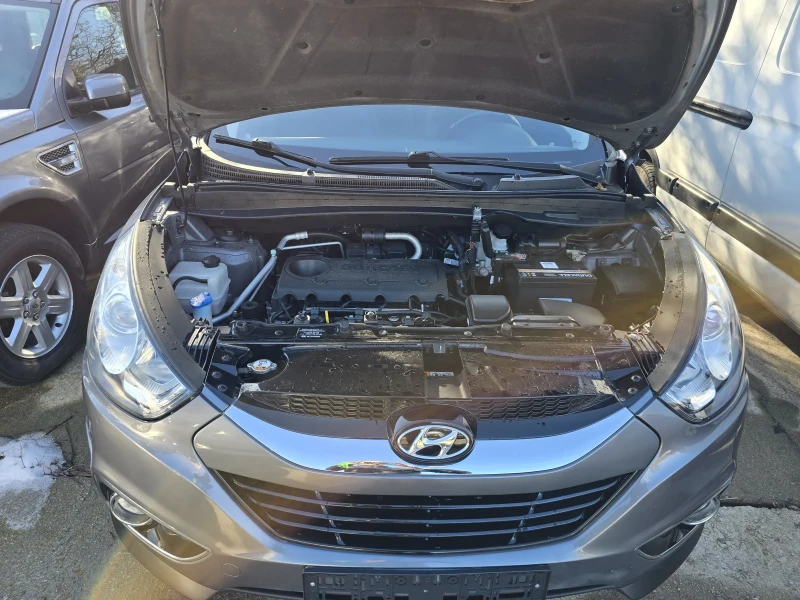 Hyundai IX35 2.0 I 163кс AWD PREMIUM , снимка 16 - Автомобили и джипове - 53113604