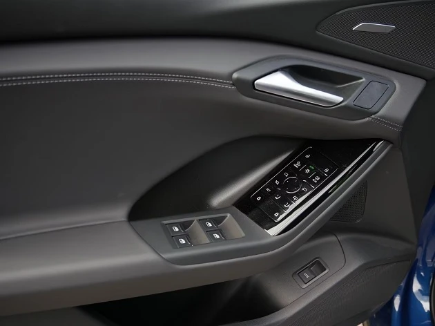 Audi Q6 e-tron 285 kWh Quattro = S-line = �������� | Mobile.bg � ����������� 5