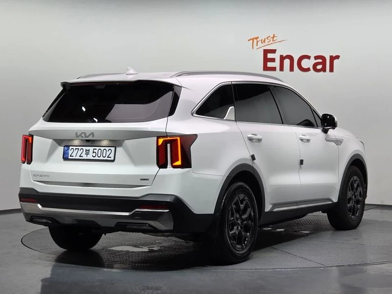 Kia Sorento 2.2 hybrid Висок клас оборудване, снимка 2 - Автомобили и джипове - 55740460