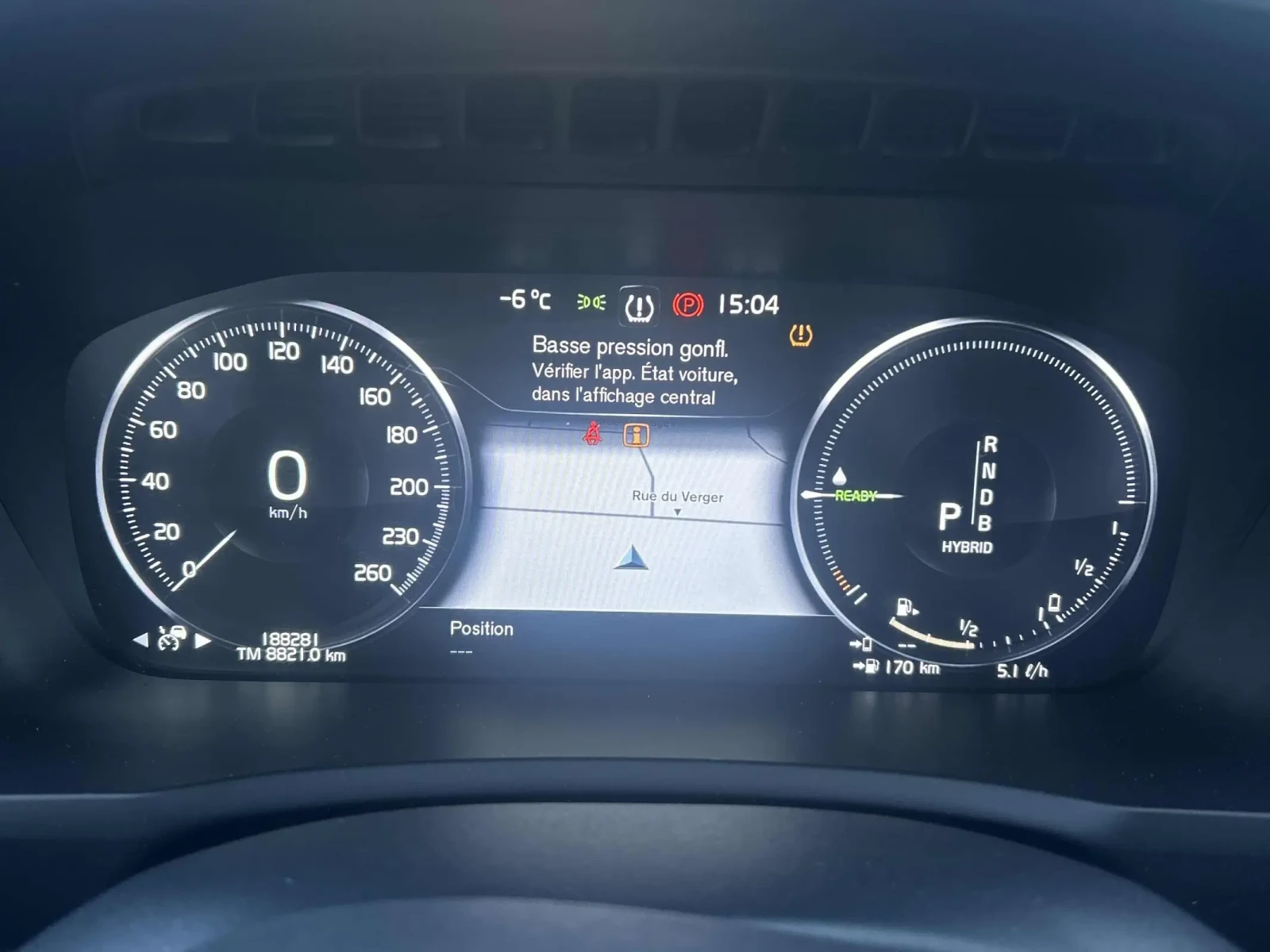 Volvo Xc90 T8 R-DESIGN/PANO/KAMEPA/ПОДГРЕВ/ОБДУХВАНЕ - изображение 9