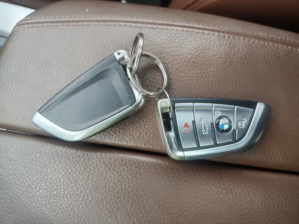 BMW X5 XDRIVE35D  CARFAX | Mobile.bg � ����������� 8