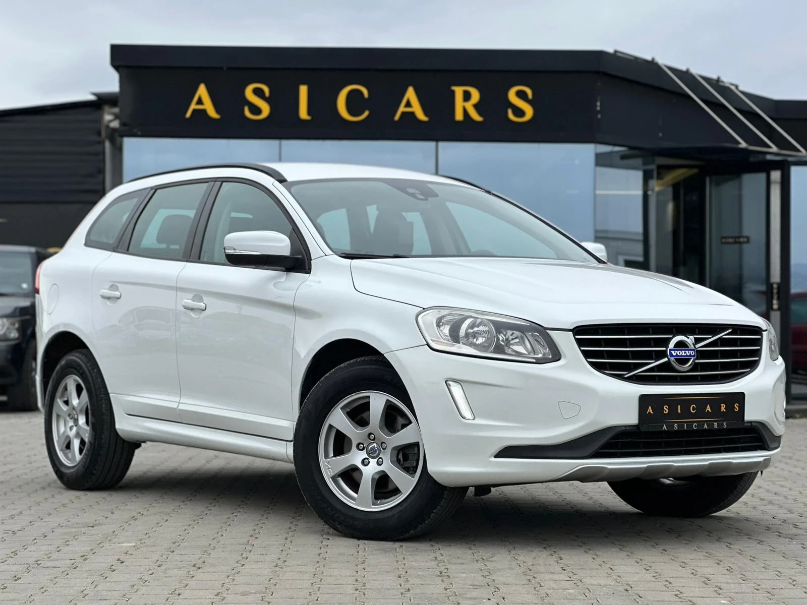Volvo XC60 / 2.0D / FACELIFT / BUSINESS / | Mobile.bg � ����������� 7