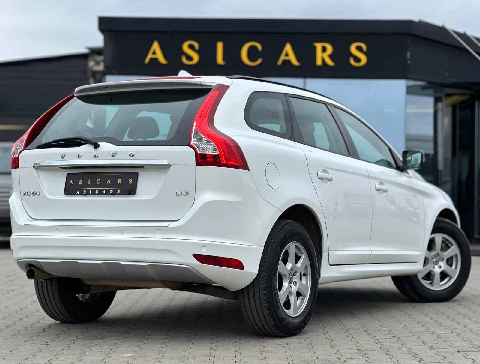 Volvo XC60 / 2.0D / FACELIFT / BUSINESS / | Mobile.bg � ����������� 5
