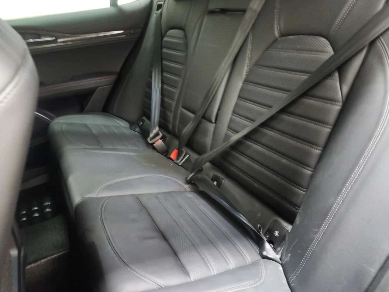 Alfa Romeo Stelvio * ESTREMA * CARFAX * ЦЕНА ДО БГ, снимка 11 - Автомобили и джипове - 54058966