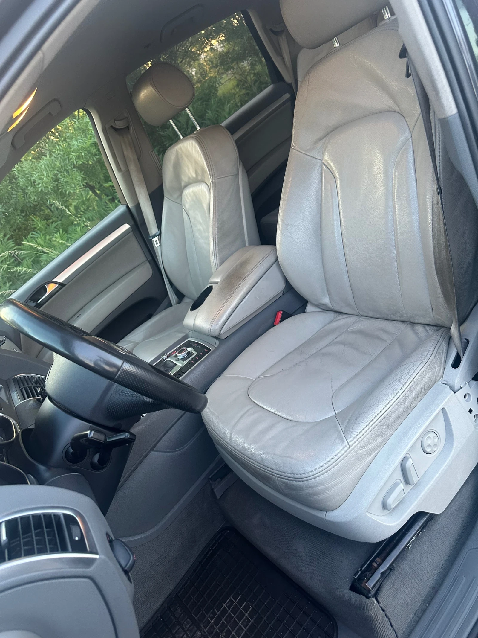 Audi Q7 3.0D, снимка 12 - Автомобили и джипове - 54671819