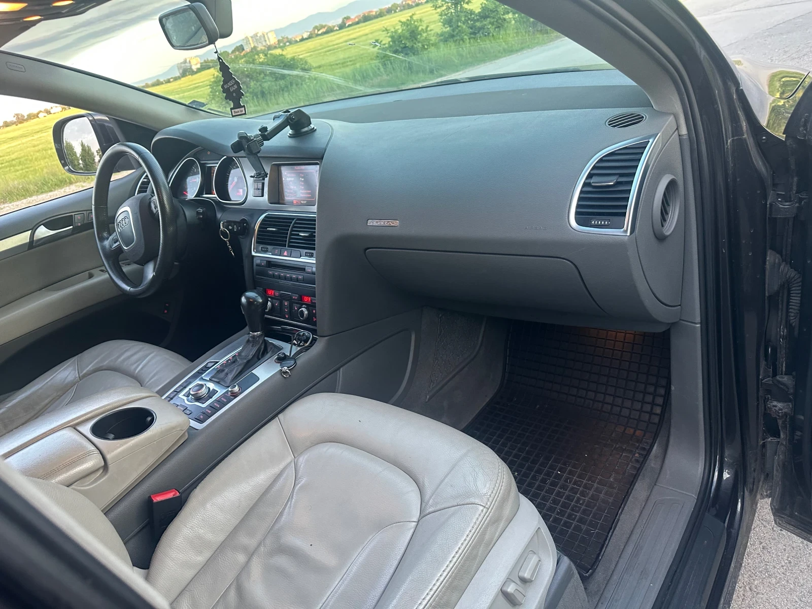 Audi Q7 3.0D, снимка 10 - Автомобили и джипове - 54671819