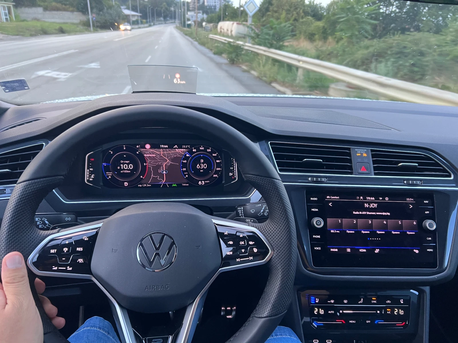 VW Tiguan Allspace Tiguan LWB PA R-line 2.0 TDI 4MOTION DSG, снимка 5 - Автомобили и джипове - 54755914