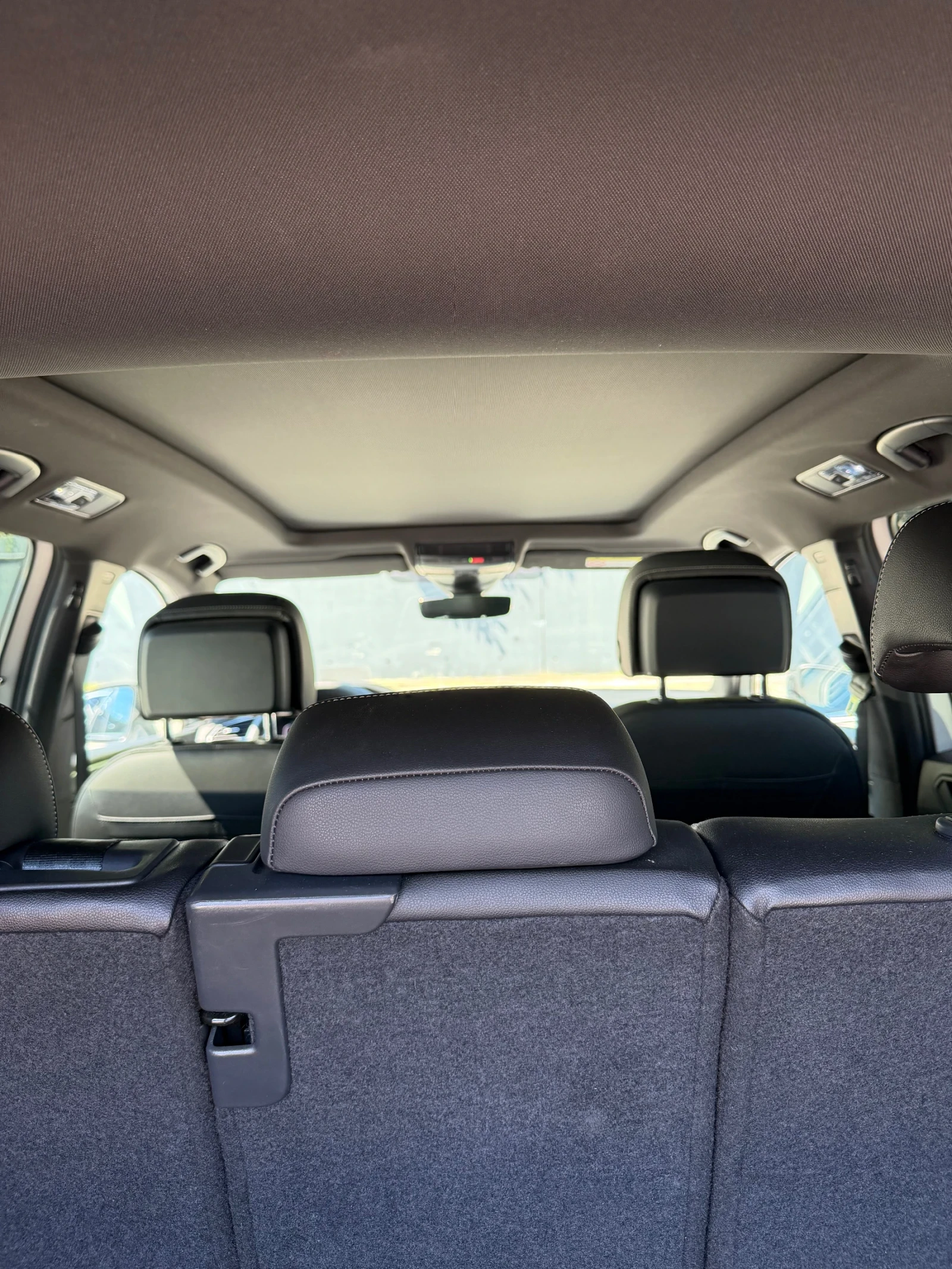 VW Tiguan Allspace Tiguan LWB PA R-line 2.0 TDI 4MOTION DSG, снимка 10 - Автомобили и джипове - 54755914