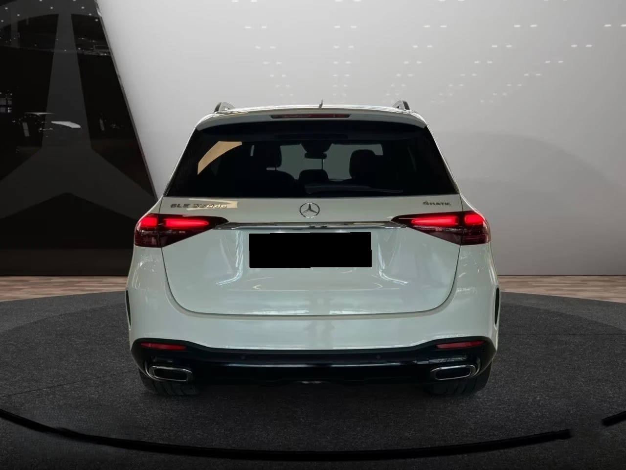 Mercedes-Benz GLE 350 de / AMG / 4 MATIC / BURM / 360 / PANO/ NIGHT PACK, снимка 5 - Автомобили и джипове - 54885053