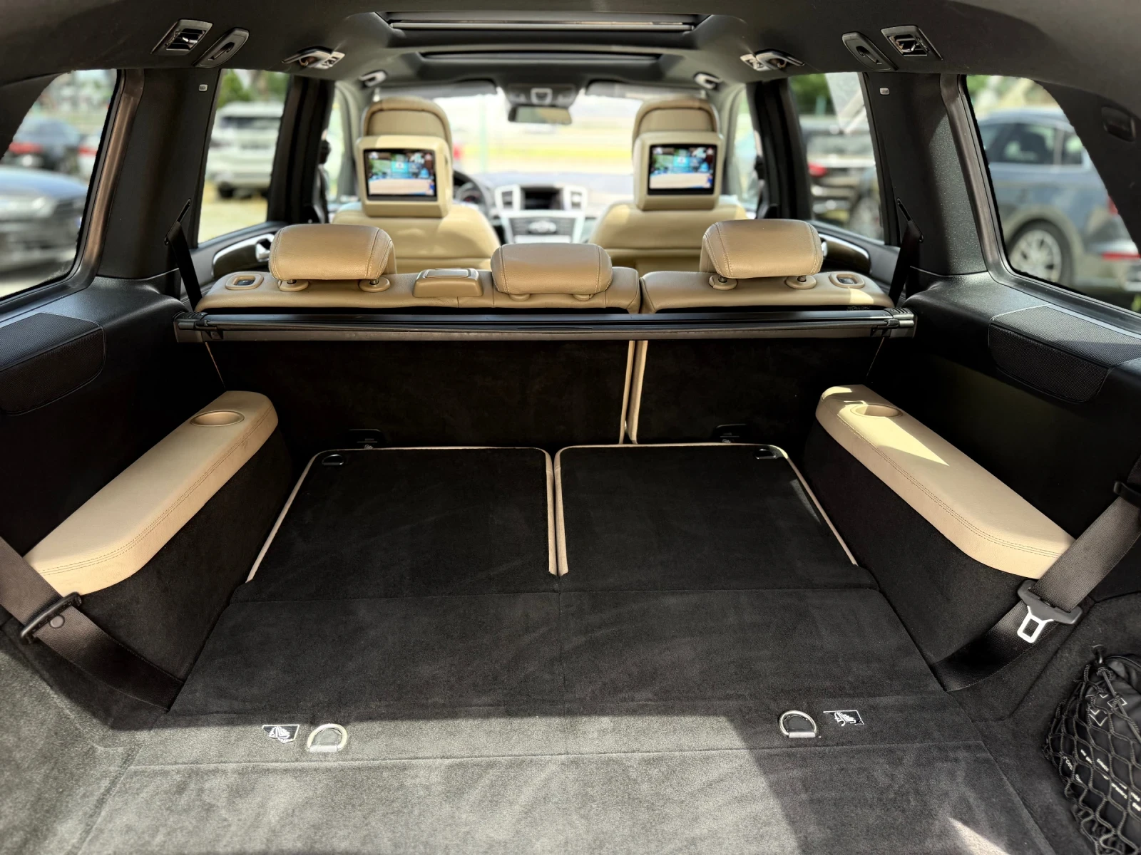 Mercedes-Benz GL 350 AMG FULL 3xTV PANO 7m 11.2015g, снимка 15 - Автомобили и джипове - 55172754