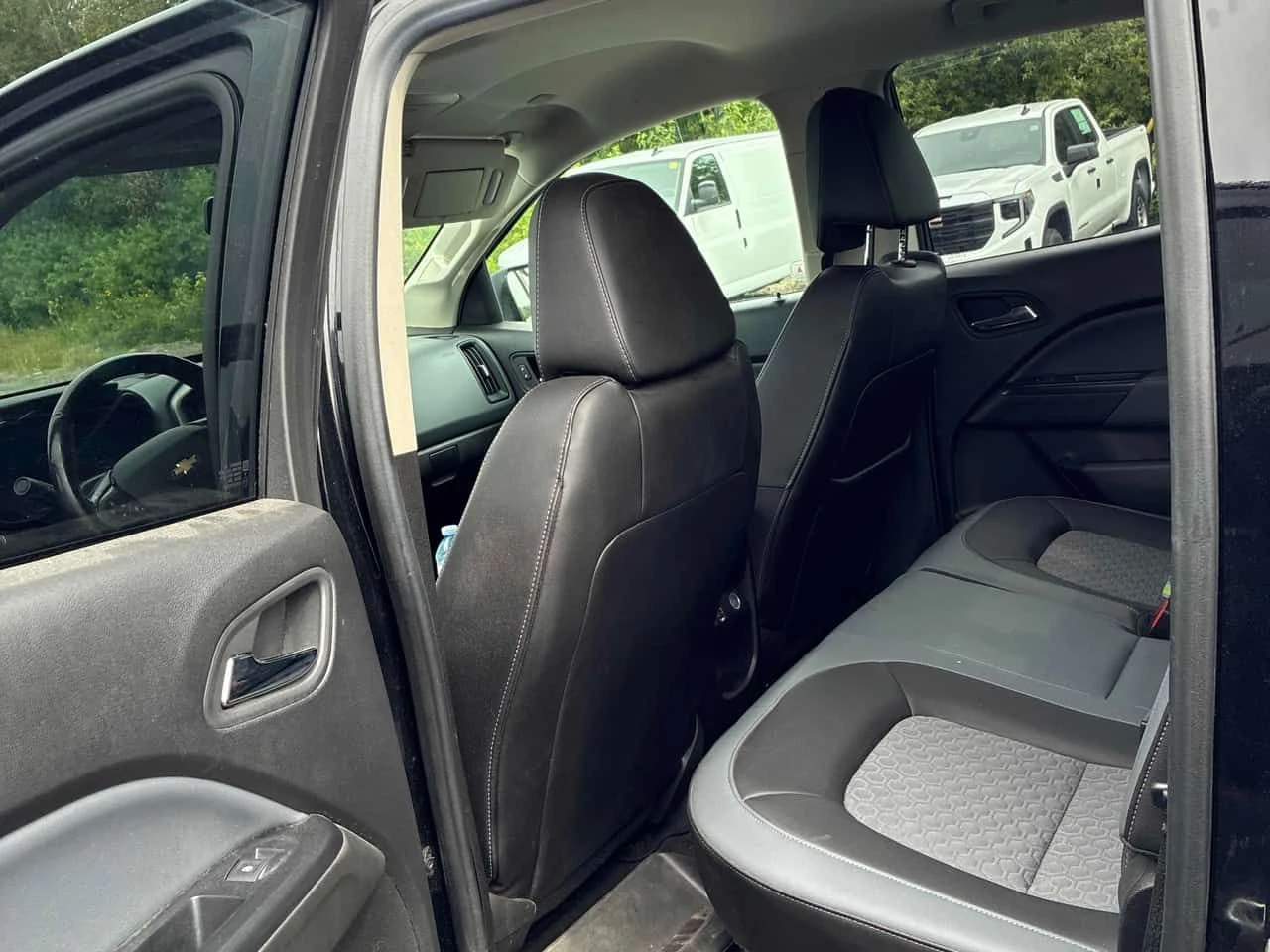 Chevrolet Colorado * 4WD Z71 * АВТОКРЕДИТ БЕЗ ПЪРВОНАЧАЛНА ВНОСКА* , снимка 13 - Автомобили и джипове - 55693879