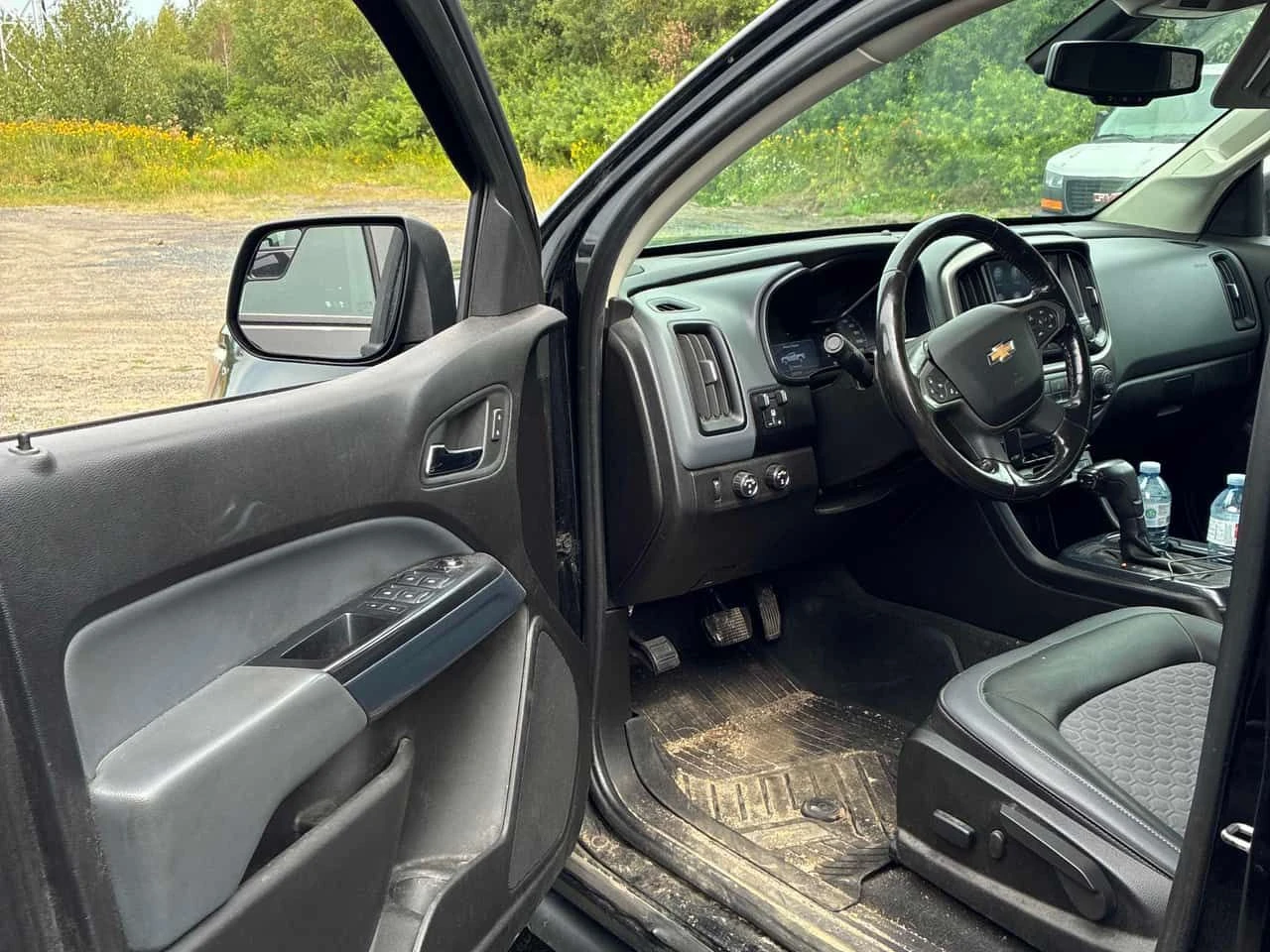 Chevrolet Colorado * 4WD Z71 * АВТОКРЕДИТ БЕЗ ПЪРВОНАЧАЛНА ВНОСКА* , снимка 5 - Автомобили и джипове - 55693879