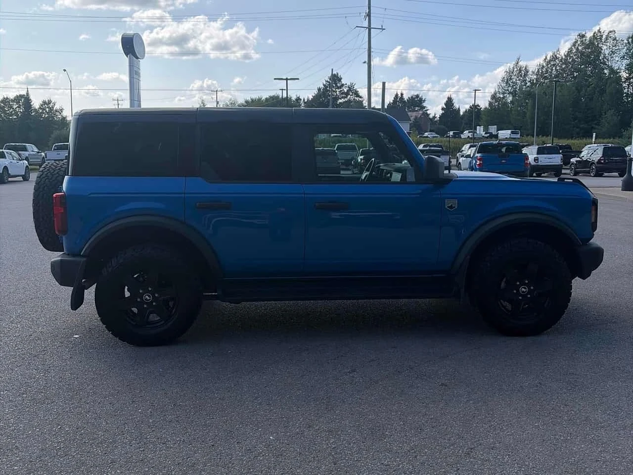 Ford Bronco * Big Bend 4 Door 4x4* АВТОКРЕДИТ БЕЗ ПЪРВОНАЧАЛНА, снимка 3 - Автомобили и джипове - 55796454