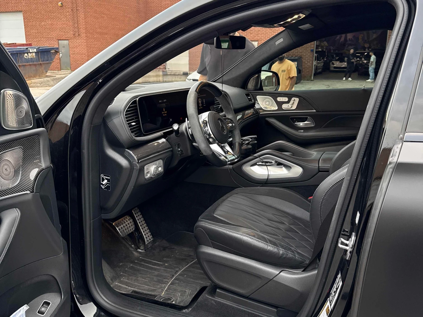 Mercedes-Benz GLE 63 S AMG  COUPE / DISTRONIC / 360 / MEMORY / BURMESTER , снимка 7 - Автомобили и джипове - 56127213