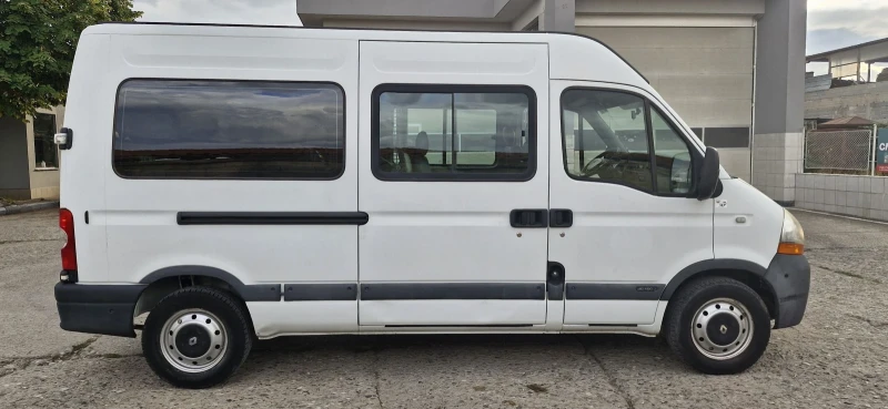 Renault Master 2.5 145к.с. 5+ 1 Климатик Като Нов , снимка 5 - Бусове и автобуси - 47326485