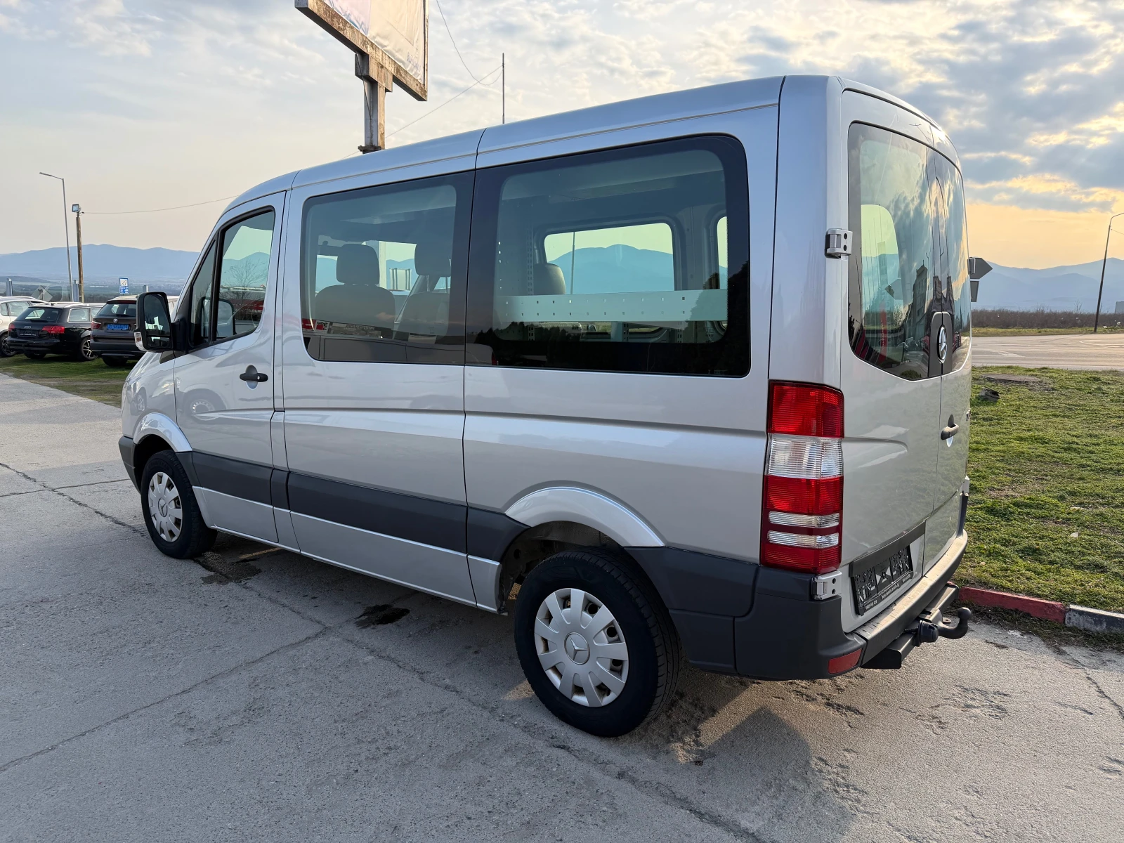 Mercedes-Benz Sprinter 213cdi 5 ����� | Mobile.bg � ����������� 4