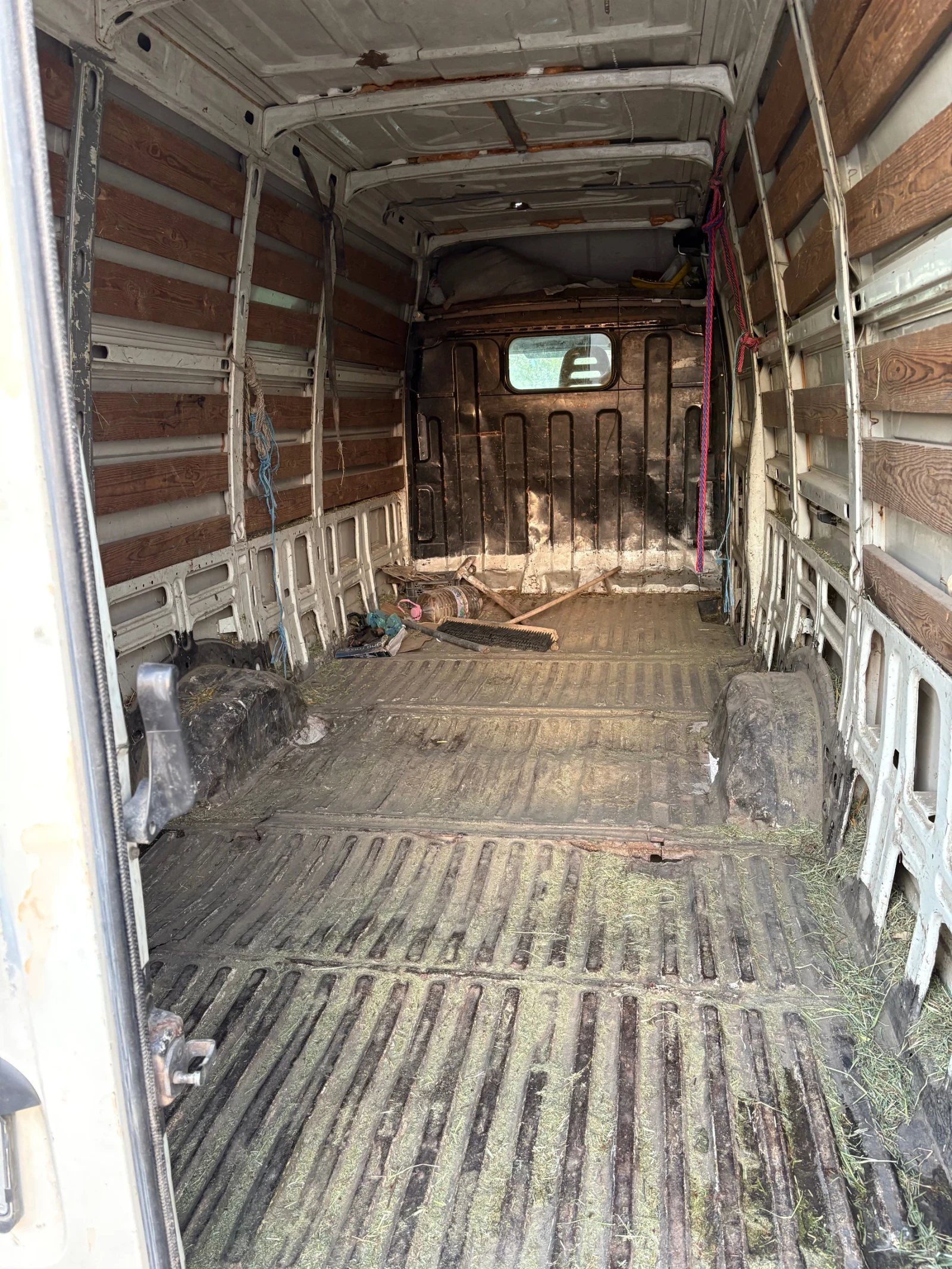 Iveco 35s13, снимка 7 - Бусове и автобуси - 54346489