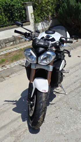 Triumph Speed Triple 1050S 2011, снимка 6 — Bazar.bg Triumph Speed Triple 1050S 2011, снимка 6